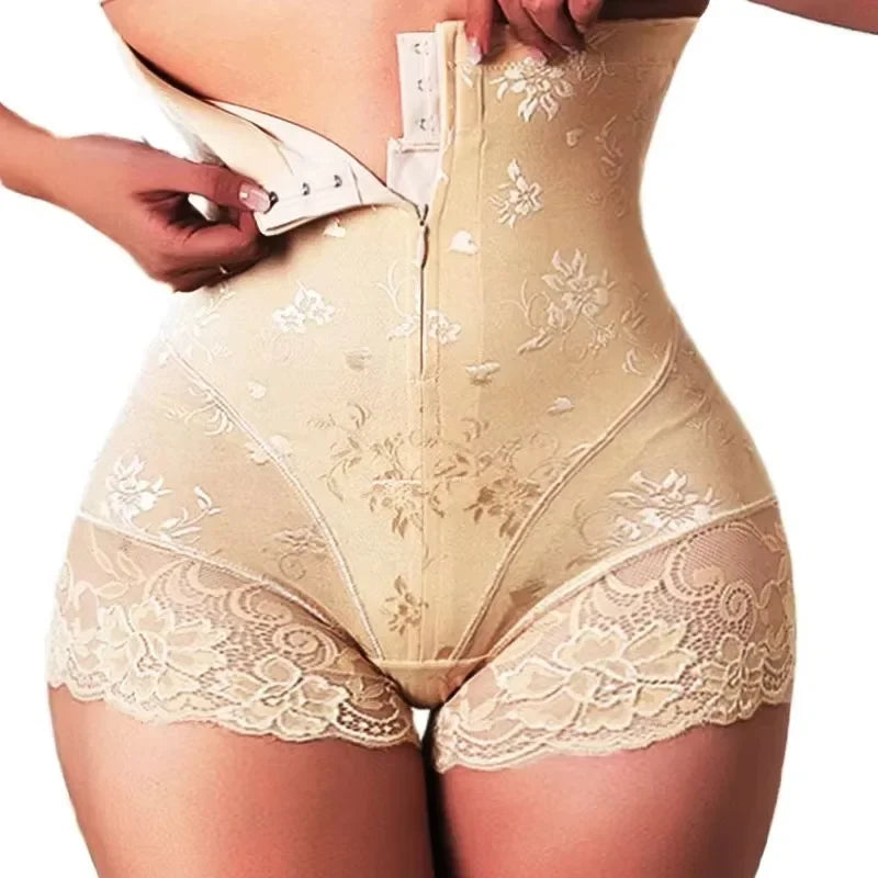 Transforme Sua Silhueta com a Calcinha Modeladora SlimFit Control – O Conforto e Suporte que Você Merece! - SOULFITT